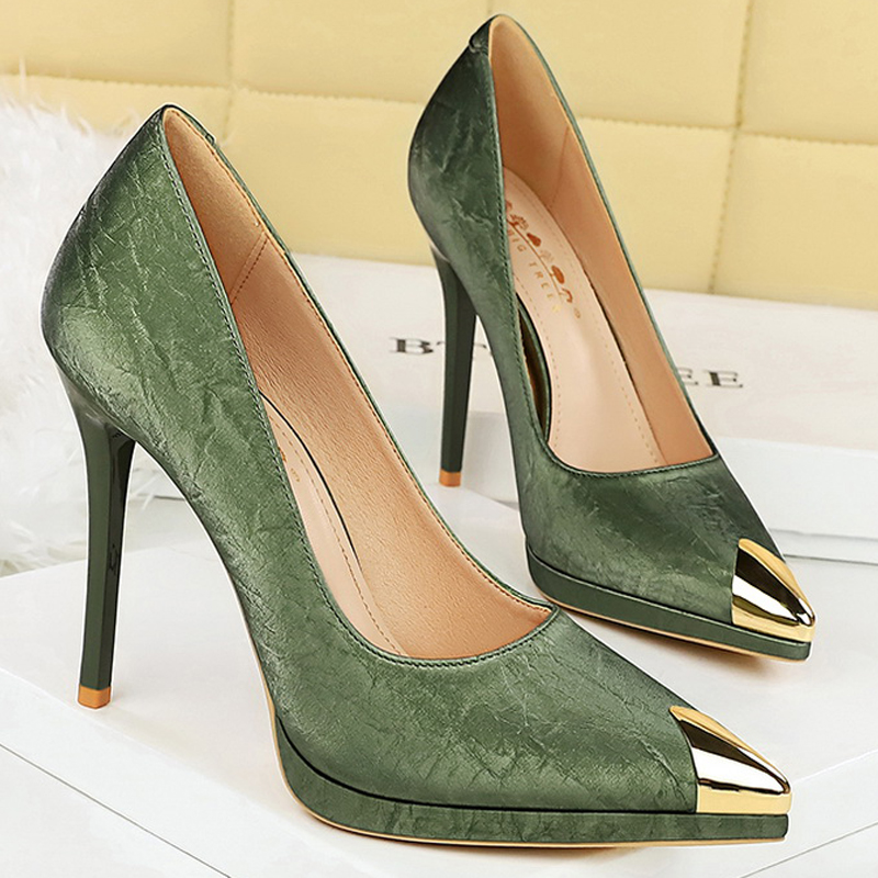 Scarpe BIGTREE con Tacco Alto  - Shoe Tree recensione e prezzo